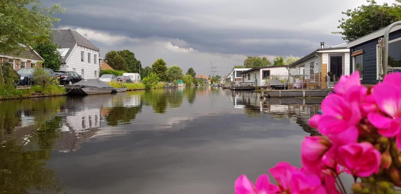 Out Of Amsterdam, River Apartment Close to City Broek in Waterland Buitenkant foto